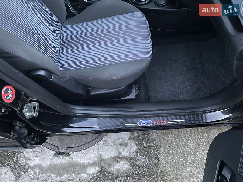 Хэтчбек Ford Fusion 2008 в Виннице