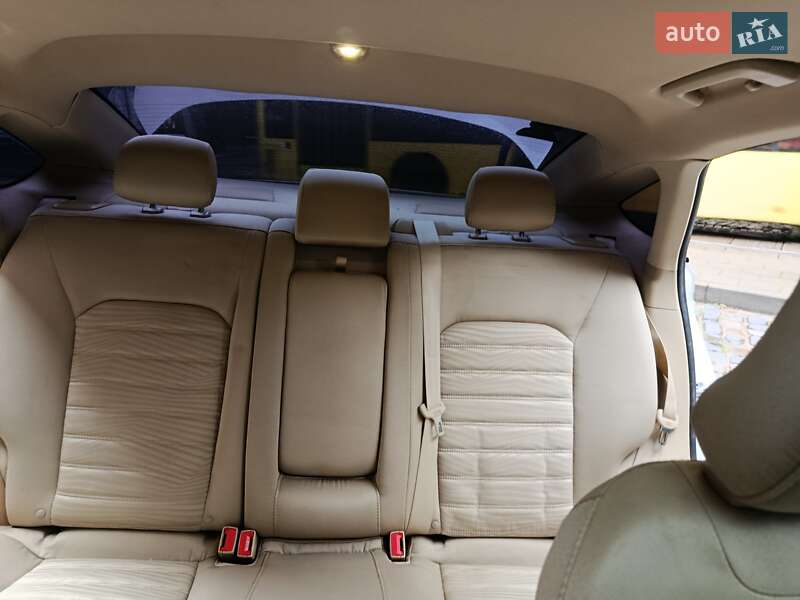 Седан Ford Fusion 2015 в Львове