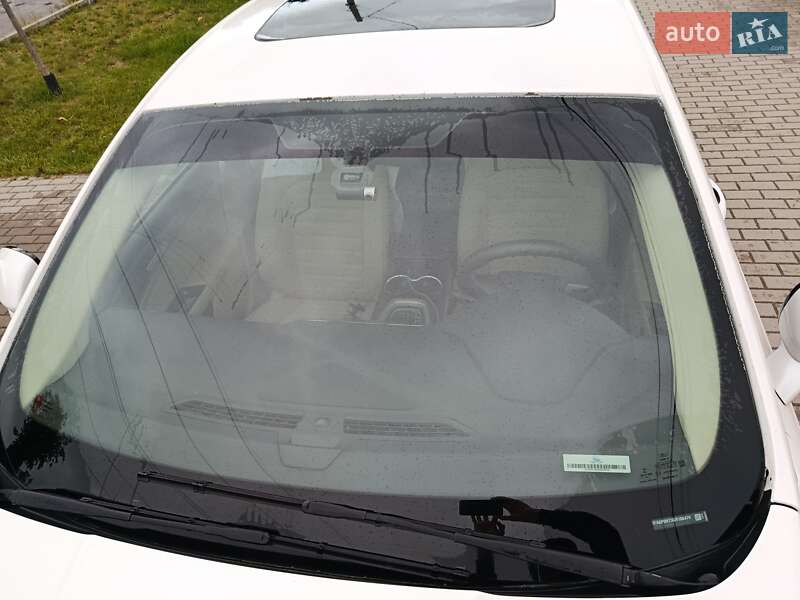 Седан Ford Fusion 2015 в Львове