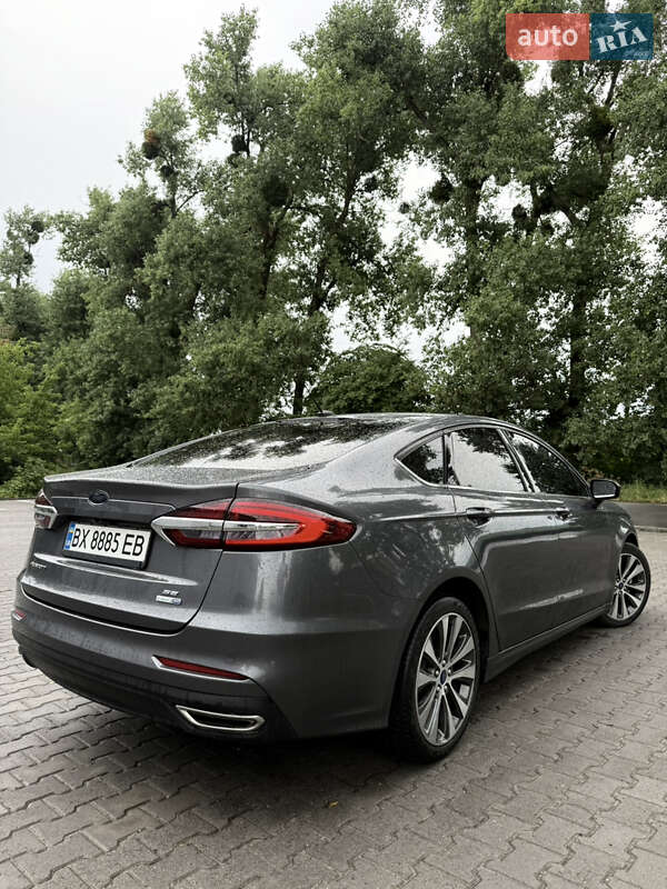 Седан Ford Fusion 2019 в Хмельницком