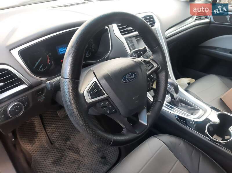 Седан Ford Fusion 2014 в Києві