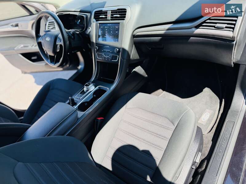 Седан Ford Fusion 2020 в Днепре