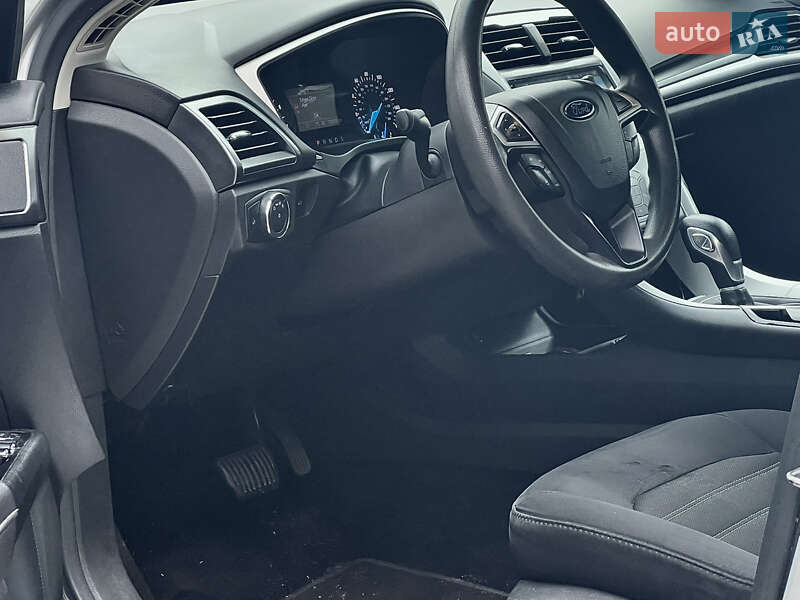 Седан Ford Fusion 2012 в Києві