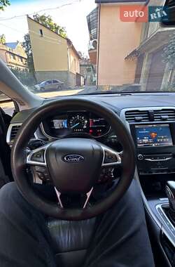 Седан Ford Fusion 2013 в Чернівцях фото 12 Седан Ford Fusion 2013 в Чернівцях