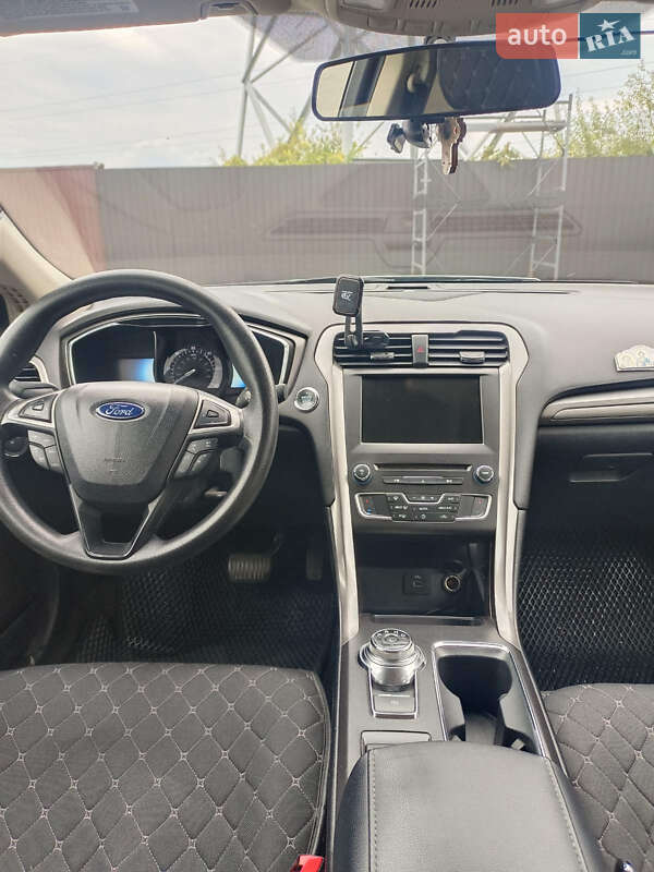 Седан Ford Fusion 2017 в Одессе