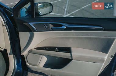 Седан Ford Fusion 2018 в Ровно