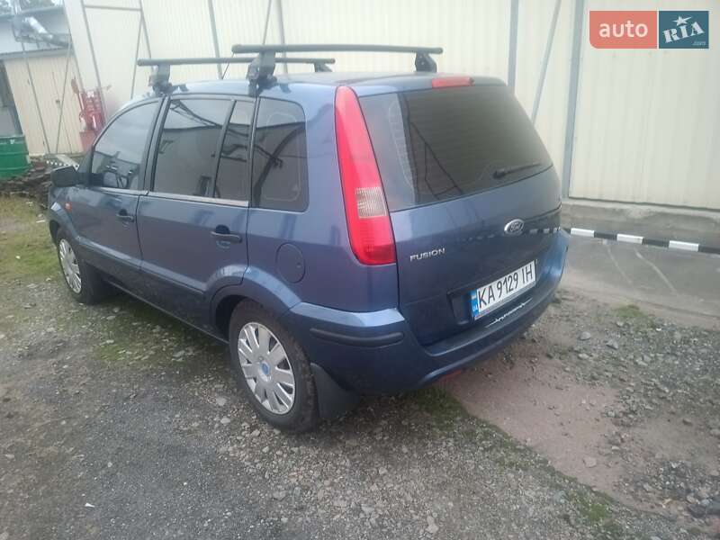 Хэтчбек Ford Fusion 2005 в Киеве