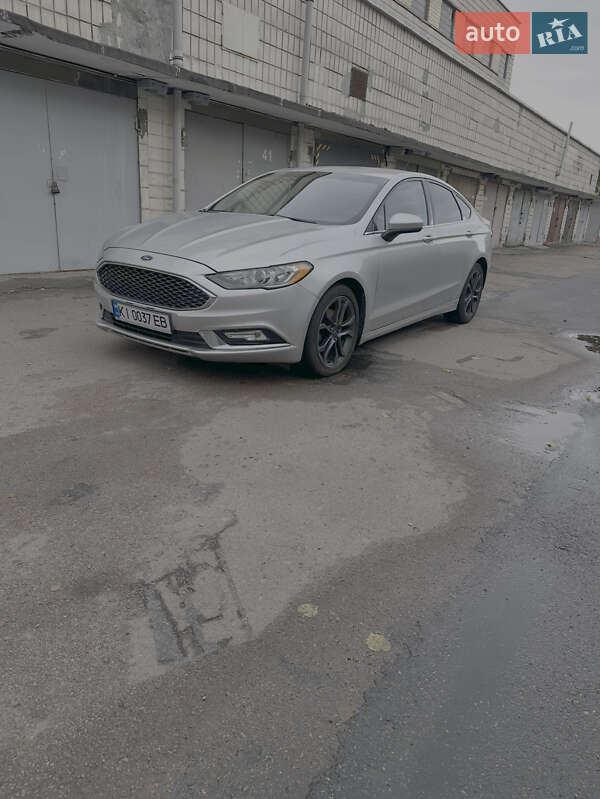 Седан Ford Fusion 2017 в Киеве
