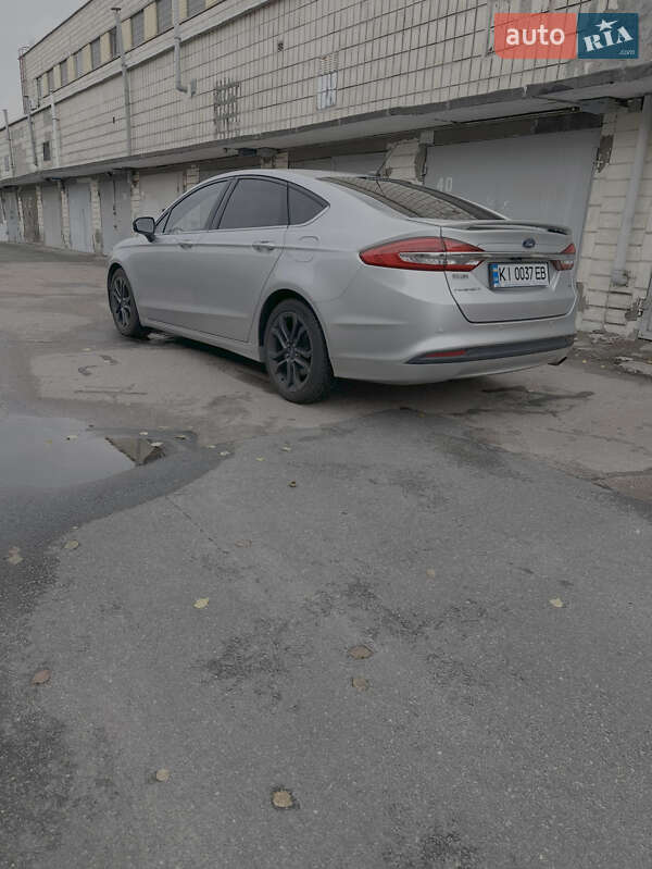 Седан Ford Fusion 2017 в Киеве