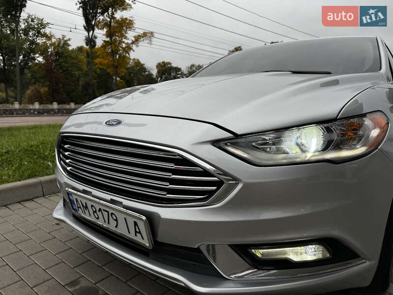 Седан Ford Fusion 2016 в Житомирі