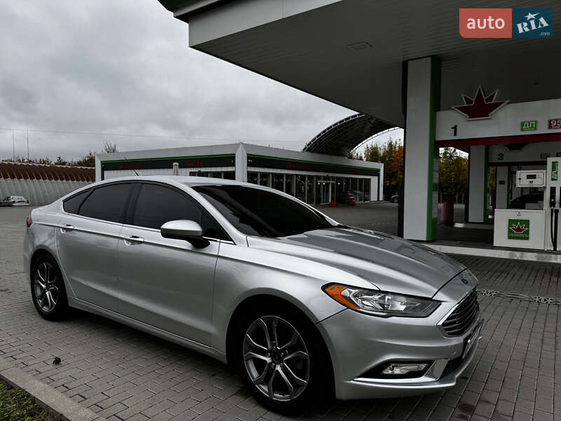 Седан Ford Fusion 2016 в Житомирі