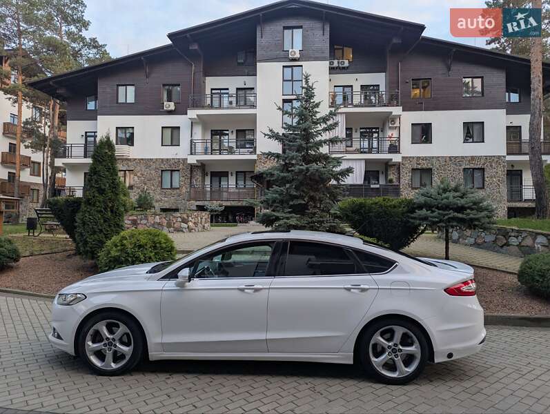 Седан Ford Fusion 2014 в Киеве фото 4 Седан Ford Fusion 2014 в Киеве