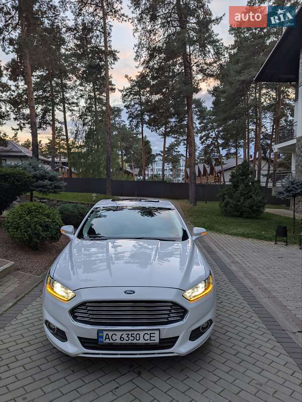 Седан Ford Fusion 2014 в Киеве фото 7 Седан Ford Fusion 2014 в Киеве