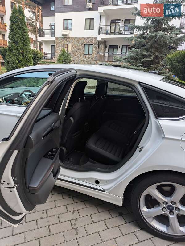 Седан Ford Fusion 2014 в Киеве фото 13 Седан Ford Fusion 2014 в Киеве
