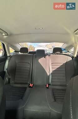 Седан Ford Fusion 2018 в Тернополі