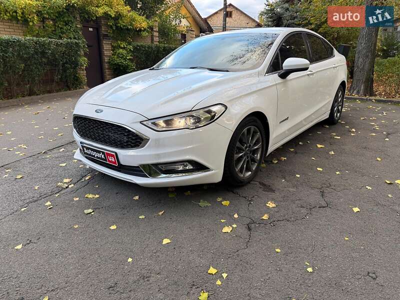 Ford Fusion 2017