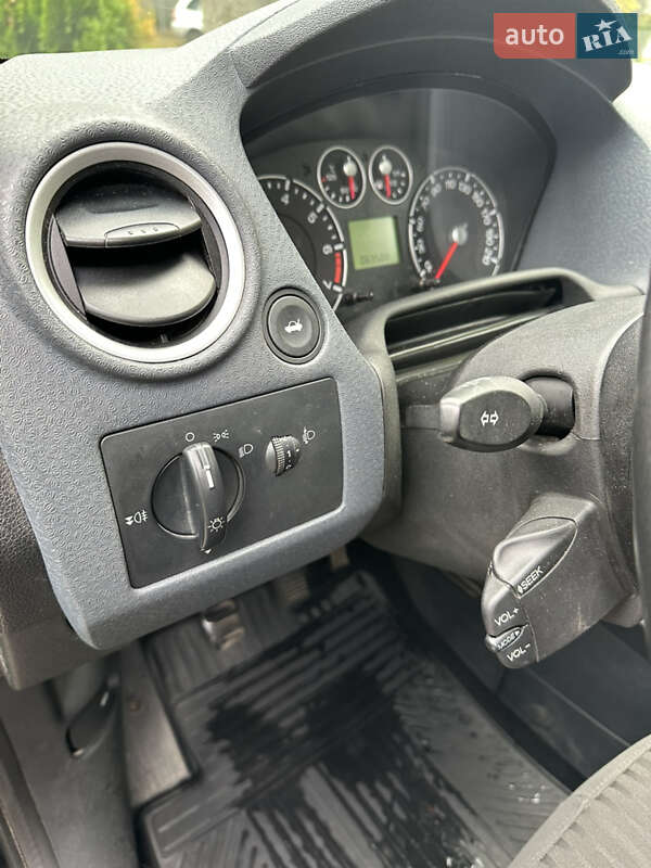 Хетчбек Ford Fusion 2011 в Києві фото 10 Хетчбек Ford Fusion 2011 в Києві