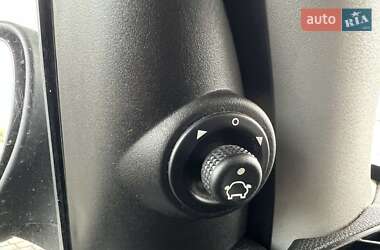 Хэтчбек Ford Fusion 2011 в 