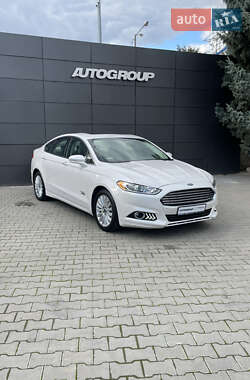 Седан Ford Fusion 2015 в Одесі