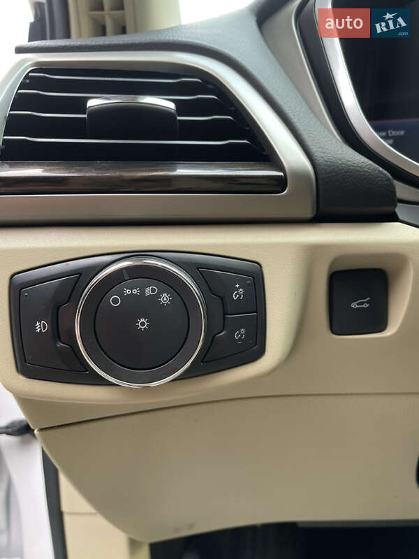 Седан Ford Fusion 2015 в Одессе