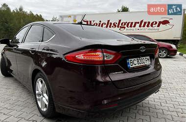 Седан Ford Fusion 2013 в  фото 7 Седан Ford Fusion 2013 в