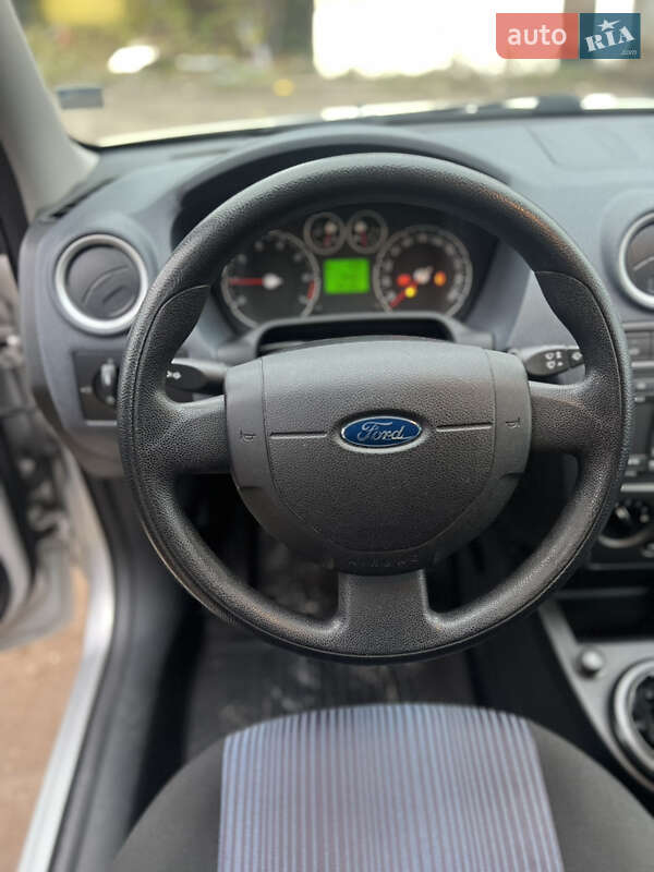 Хетчбек Ford Fusion 2007 в Вінниці фото 32 Хетчбек Ford Fusion 2007 в Вінниці