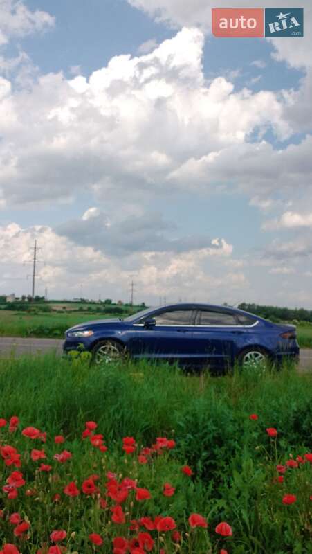 Седан Ford Fusion 2015 в Львове