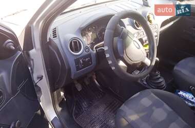 Хетчбек Ford Fusion 2009 в 