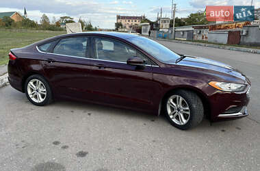 Седан Ford Fusion 2018 в Южном