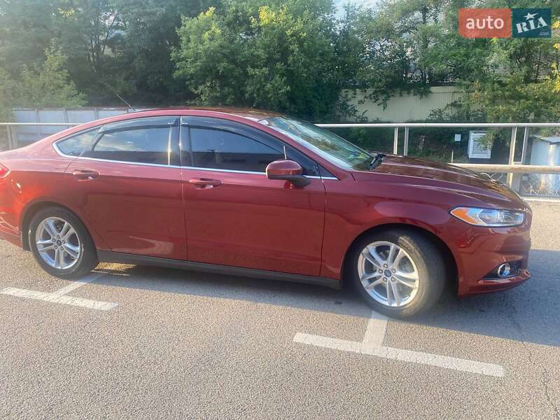 Седан Ford Fusion 2014 в Києві фото 7 Седан Ford Fusion 2014 в Києві