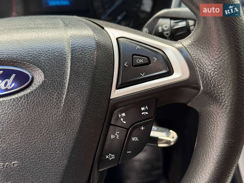 Седан Ford Fusion 2016 в Киеве