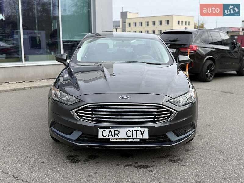 Седан Ford Fusion 2017 в Києві