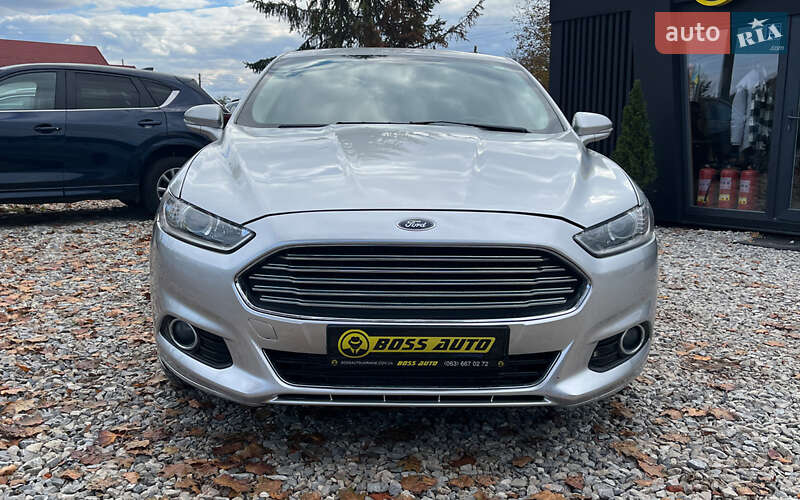 Седан Ford Fusion 2015 в Коломые