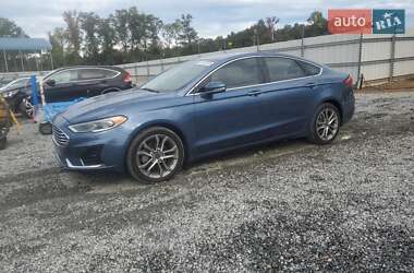 Ford Fusion 2019