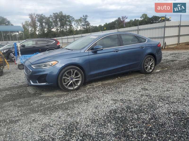 Ford Fusion 2019
