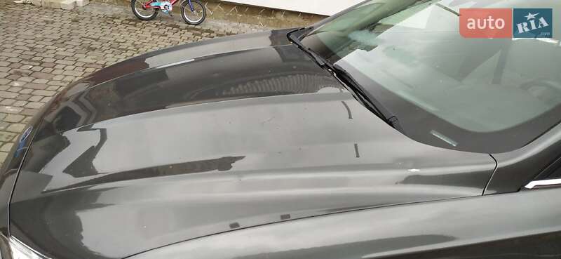 Седан Ford Fusion 2020 в Бродах