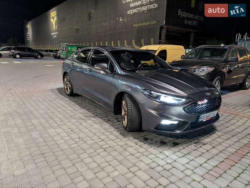 Седан Ford Fusion 2017 в Ивано-Франковске