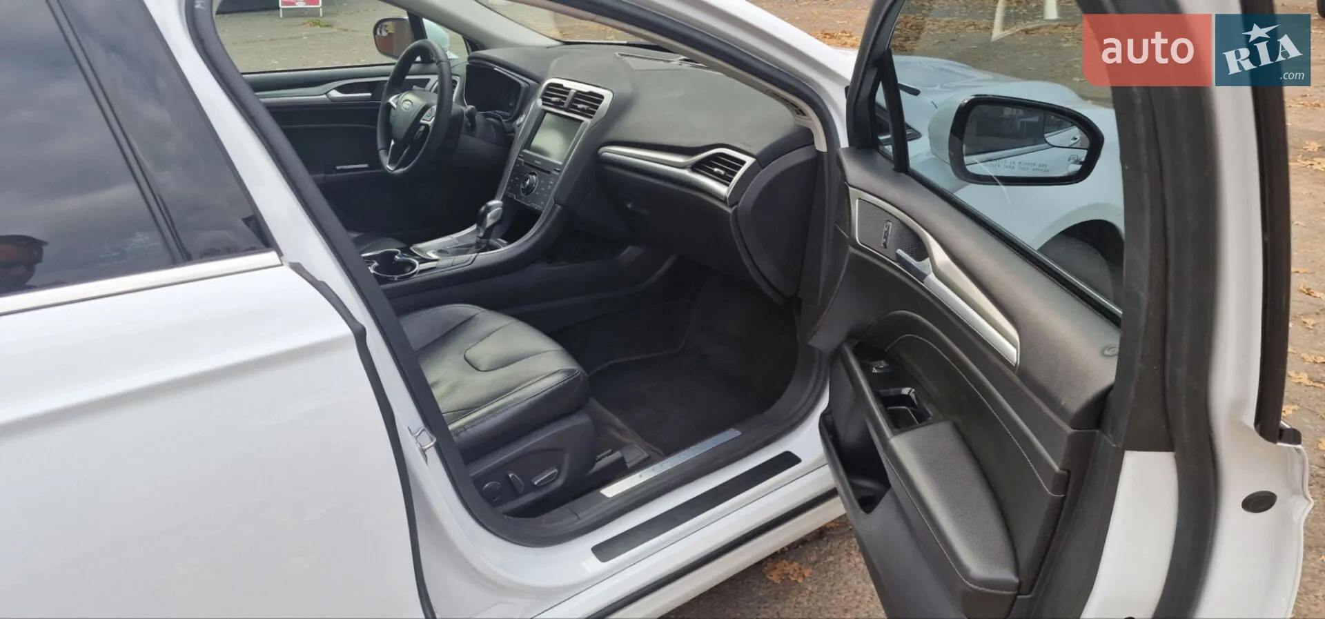 2015 Ford Fusion - мініатюра 19