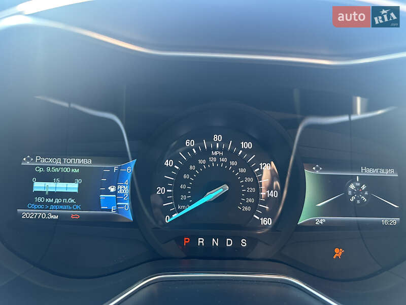 Седан Ford Fusion 2015 в Львове