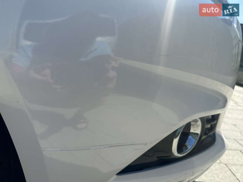 Седан Ford Fusion 2015 в Львове