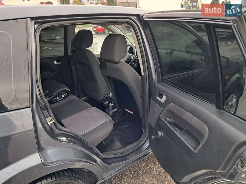 Хетчбек Ford Fusion 2008 в Києві