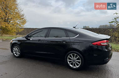 Седан Ford Fusion 2017 в 