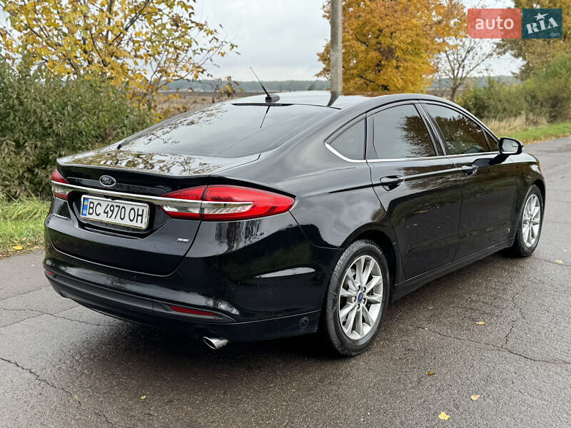 Седан Ford Fusion 2017 в Попільні