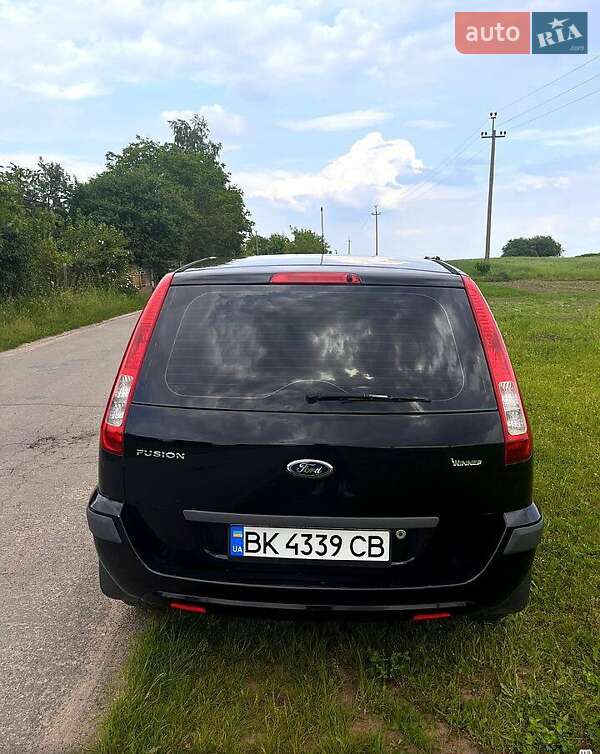 Хэтчбек Ford Fusion 2008 в Ровно
