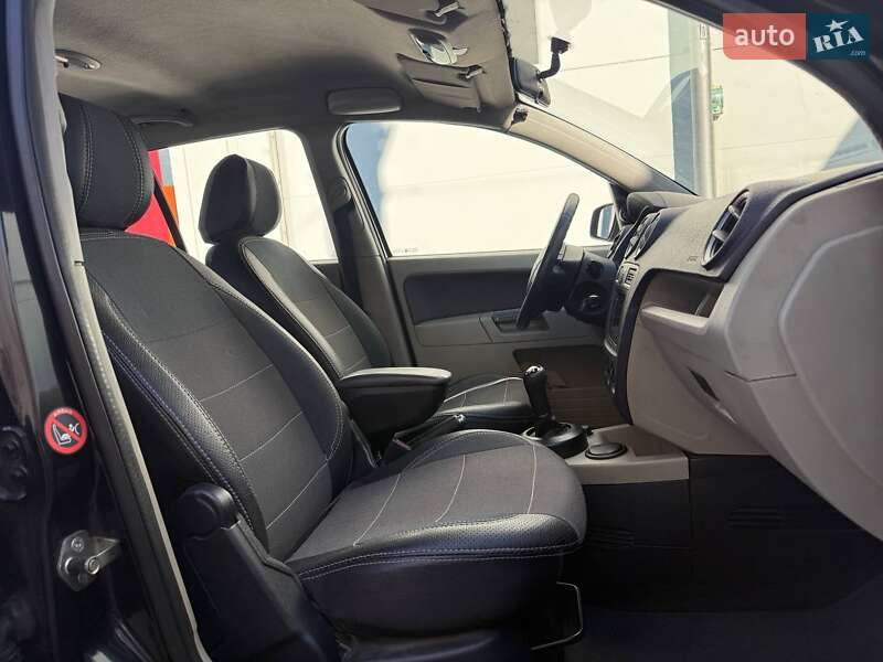 Хетчбек Ford Fusion 2007 в Києві фото 12 Хетчбек Ford Fusion 2007 в Києві