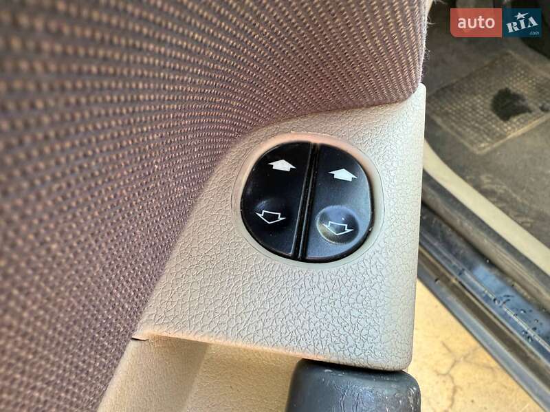 Хетчбек Ford Fusion 2007 в Києві фото 16 Хетчбек Ford Fusion 2007 в Києві