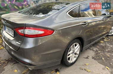 Седан Ford Fusion 2013 в Львові