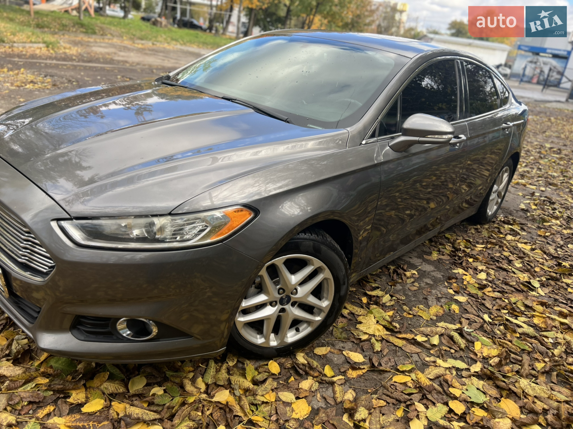 2013 Ford Fusion - мініатюра 2