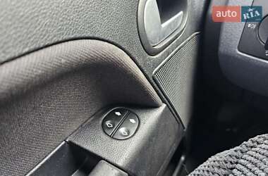 Хэтчбек Ford Fusion 2008 в 