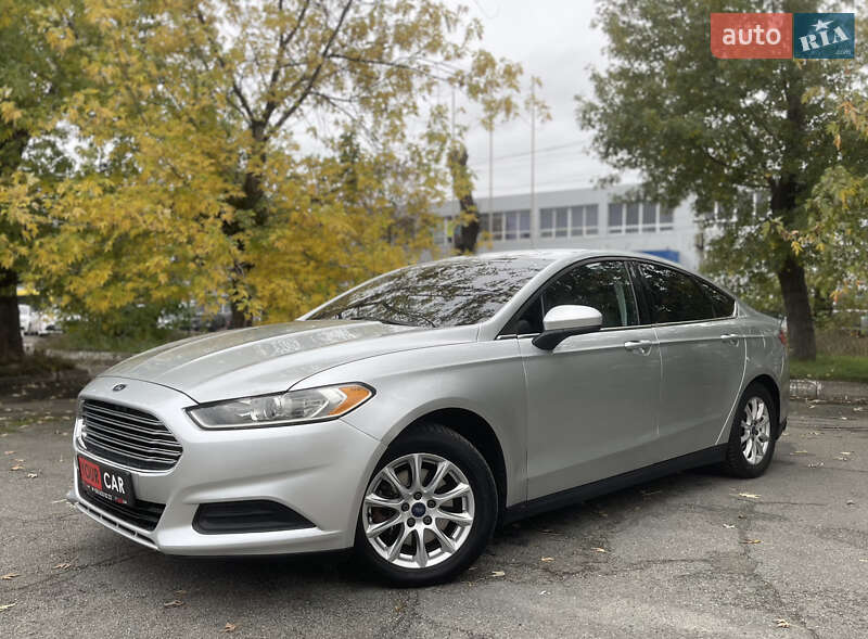 Седан Ford Fusion 2016 в Киеве фото 10 Седан Ford Fusion 2016 в Киеве